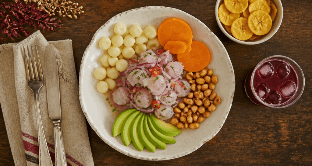 accompagnement ceviche dorade péruvienne assiette garnie
