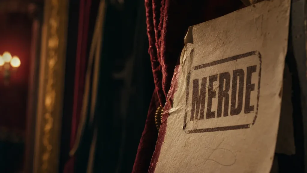 « Merde » : histoire, expressions et impact social d’un mot brut